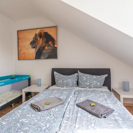 Gemuetliche Dachgeschosswohnung -Waldstrassenviertel Лейпциг Экстерьер фото